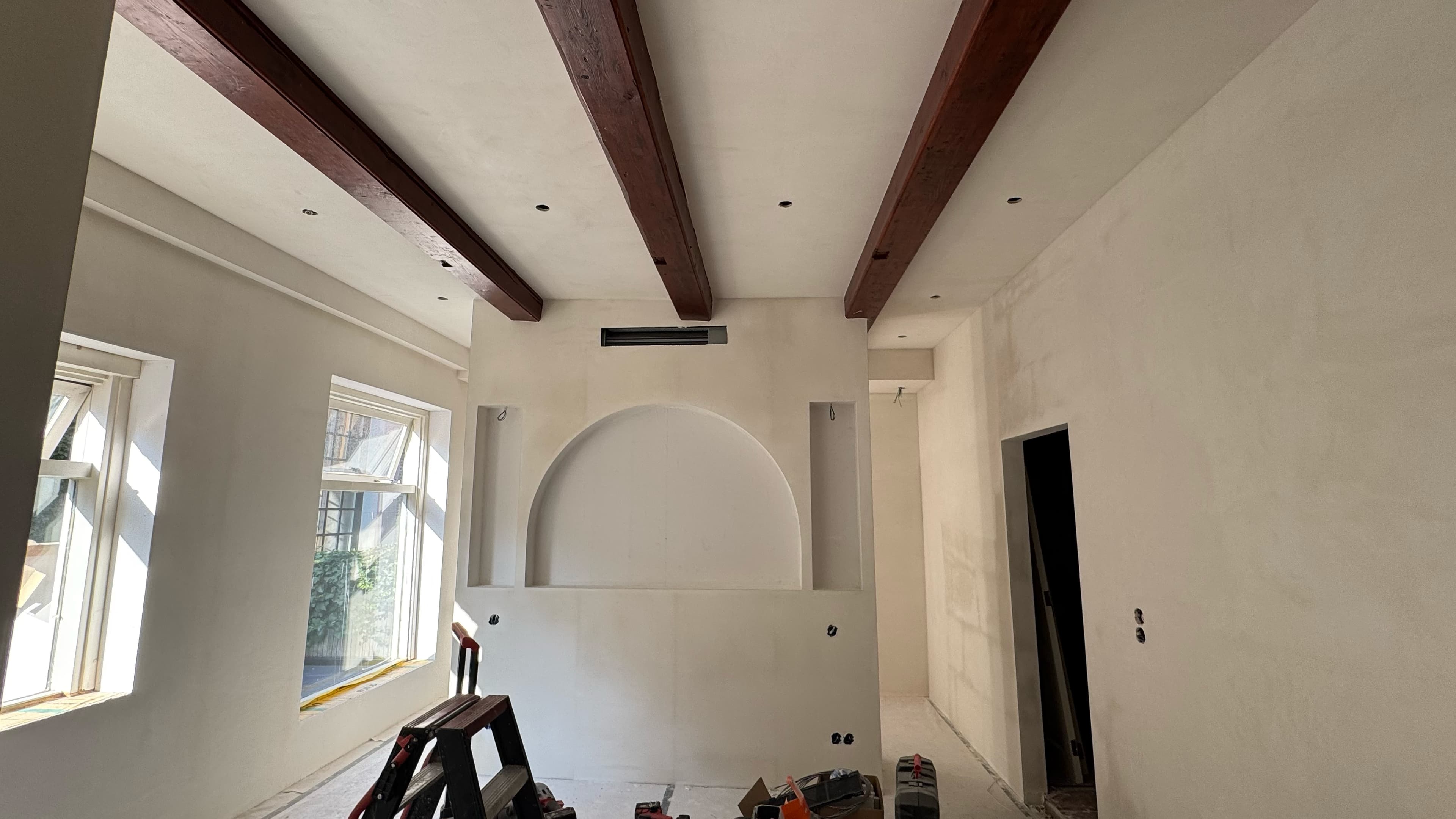 Akoestische houten latpanelen detail